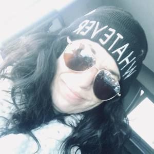 Meet your Posher, Jeannine